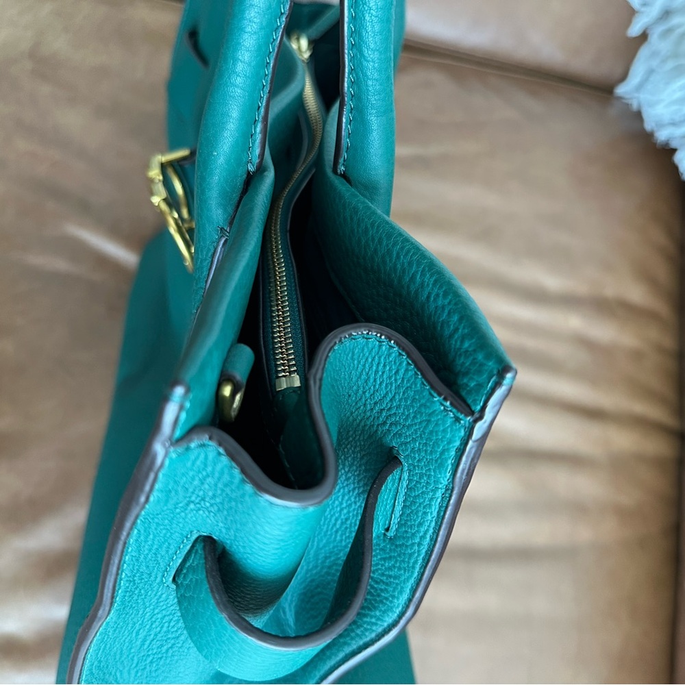 Tory Burch Gemini Link Leather Tote in Melachite - Picture 12 of 16